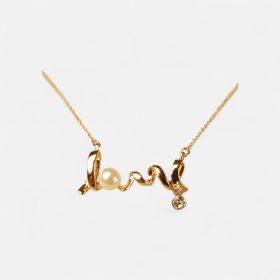   Szerelmes Ragyogás: Személyre Szabott Ajándék Ékszer "Love" Felirattal