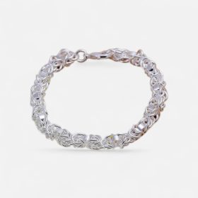 Időtlen Ragyogás: Letisztult Ezüst Tónusú karlánc