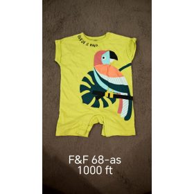   Egzotikus Papagájos Napozó – Stílusos Gyerekruhák a Nyárra